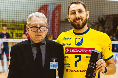 Marcin Ociepski na dłużej w PZL LEONARDO Avii Świdnik