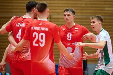 Polscy siatkarze wygrali po raz drugi na uniwersjadzie w Niemczech. O pierwsze miejsce w grupie powalczą z Kolumbią
