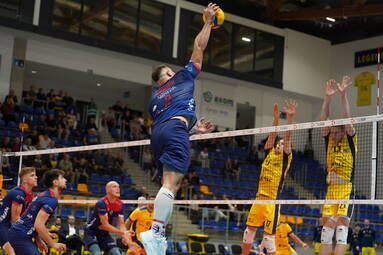 Czwartek z PLS 1. Ligą: Stal Nysa - Nowak-Mosty MKS Będzin 3:1