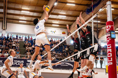 Sobota z PLS 1. Ligą: CUK Anioły Toruń - KPS Siedlce 0:3