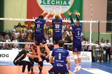 Sobota z PLS 1. Ligą: Lechia Tomaszów Mazowiecki - Karton-Pak Astra Nowa Sól 1:3