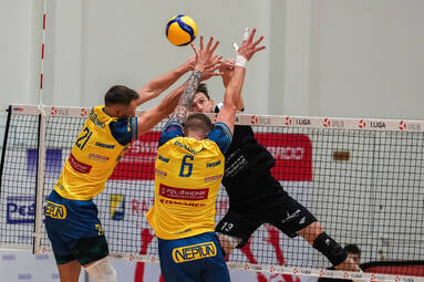 Sobota z PLS 1. Ligą: PZL LEONARDO Avia Świdnik - PIERROT Czarni Radom 2:3