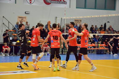 Mickiewicz na wirtualnym podium mimo kadrowej katastrofy. "Zdobyliśmy punkty na trudnych terenach"