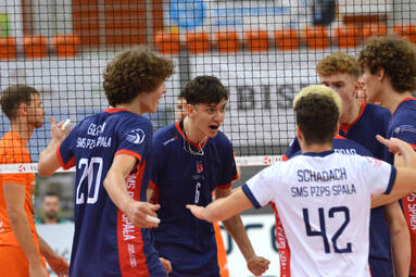 Sobota z PLS 1. Ligą: BBTS Bielsko-Biała - SMS PZPS Spała 3:0