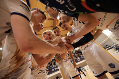 Sobota z PLS 1. Ligą: CUK Anioły Toruń - SMS PZPS Spała 3:0