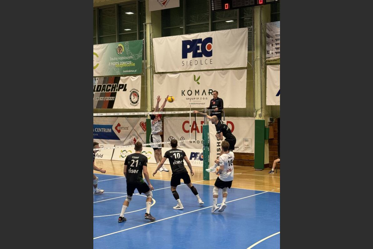 Pięć setów w Siedlcach. KPS wygrywa z MCKiS Jaworznem [ZDJĘCIA]