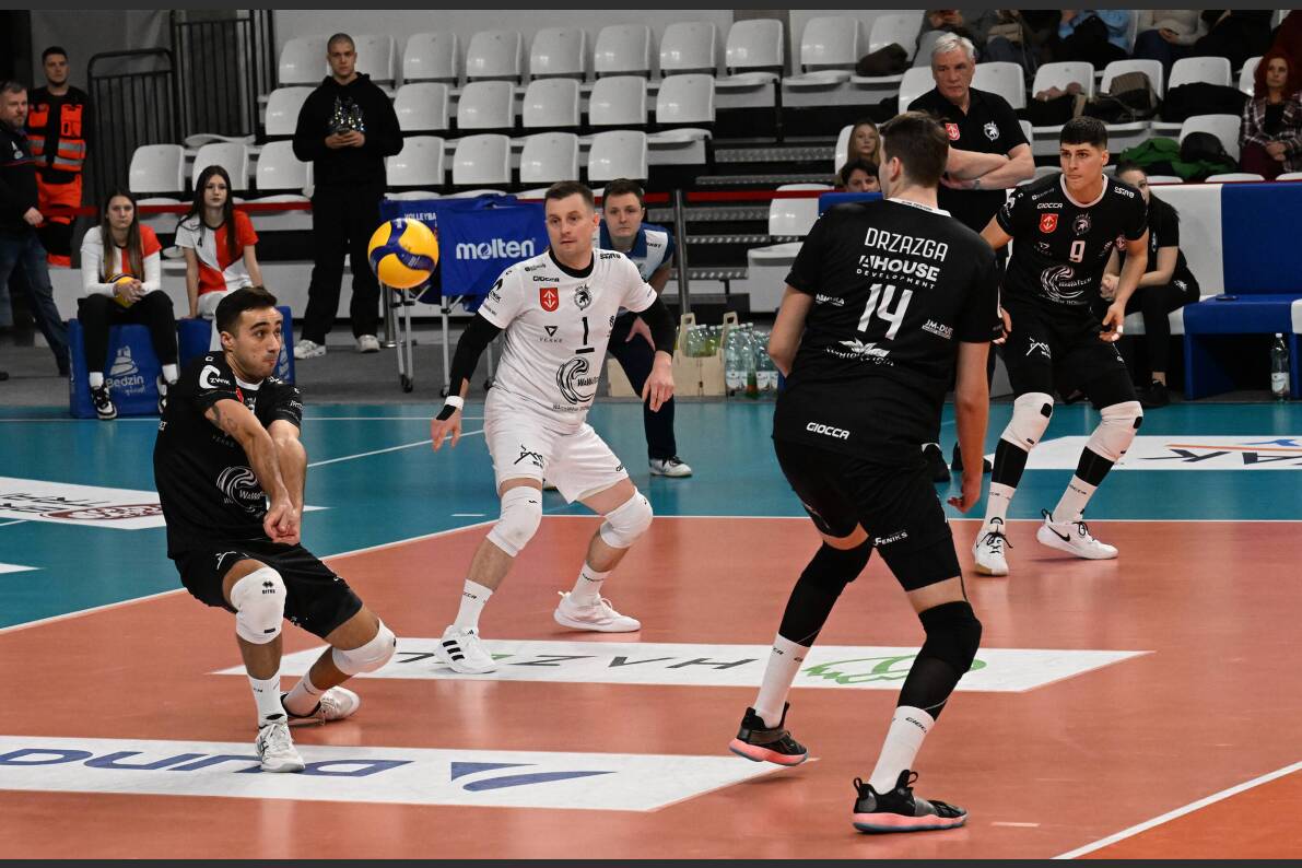 Nowak-Mosty MKS Będzin wygrywa zaległy mecz z drużyną z Grodziska Mazowieckiego [ZDJĘCIA]