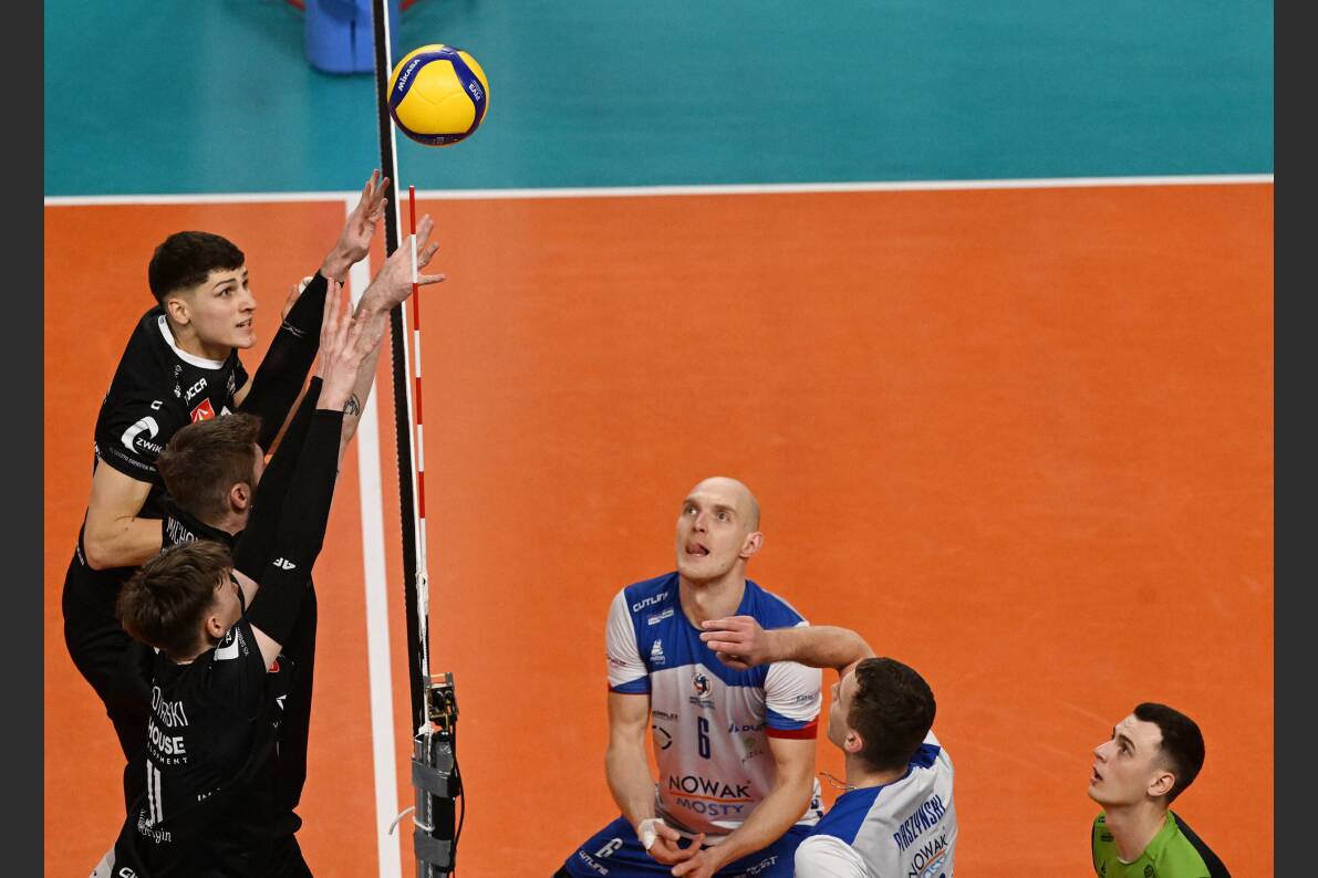 Nowak-Mosty MKS Będzin wygrywa zaległy mecz z drużyną z Grodziska Mazowieckiego [ZDJĘCIA]