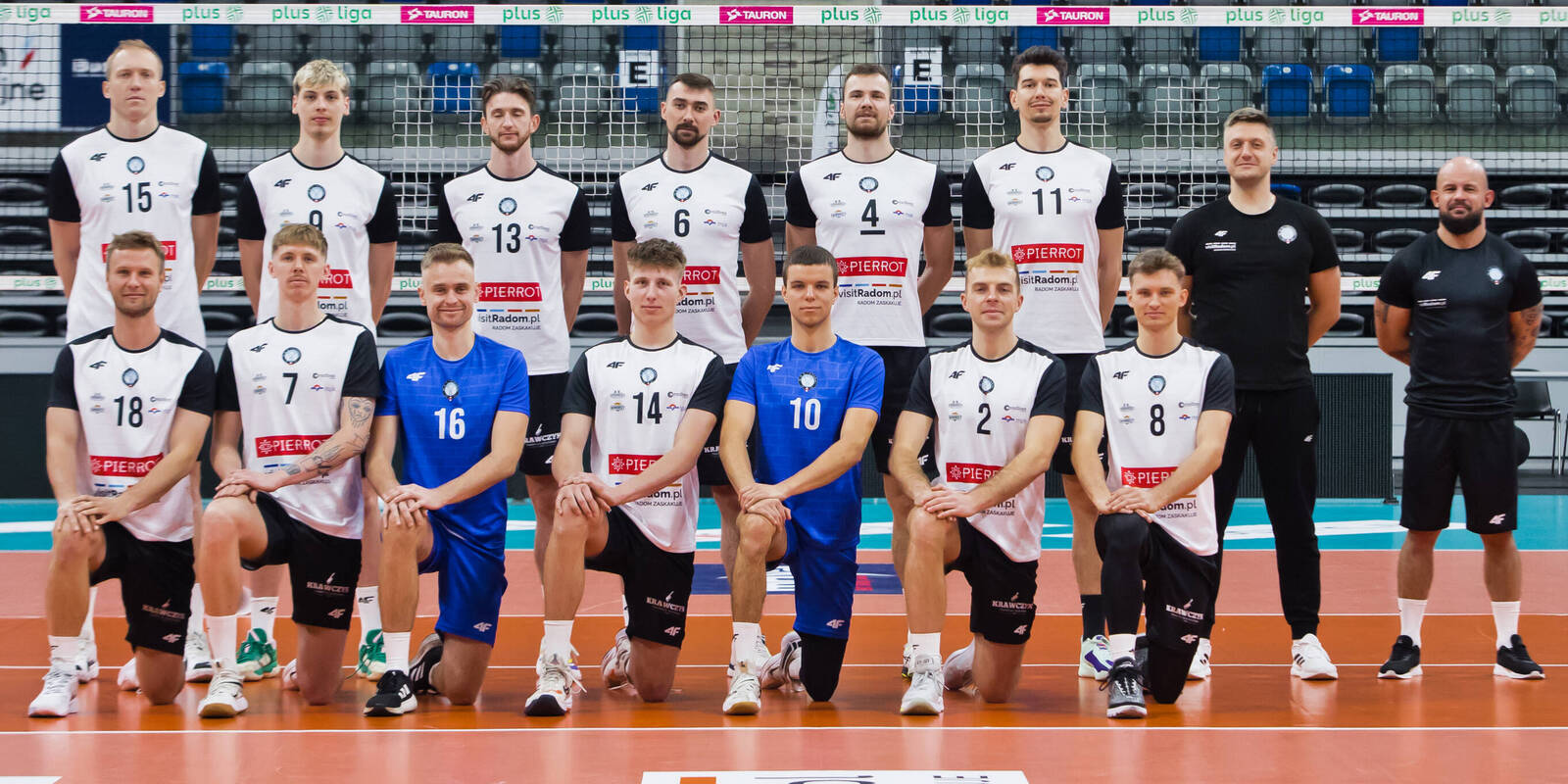 PIERROT Czarni Radom