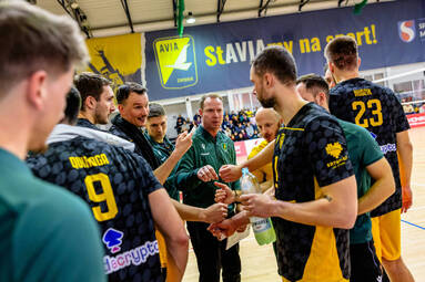 Lider gra z Kartonem-Pak Astrą Nowa Sól