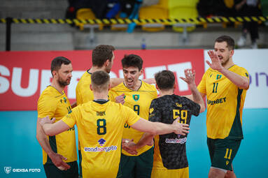 Lider zagra w Toruniu