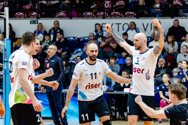 W Jaworznie gospodarze wygrali z Lechią Tomaszów Mazowiecki [ZDJĘCIA]