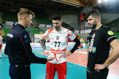 Ósmy z rzędu przegrany mecz bydgoszczan, KKS MICKIEWICZ Kluczbork wraca na trzecie miejsce w tabeli [ZDJĘCIA]