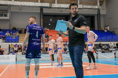 Konrad Cop: mamy problem z grą przeciwko doświadczonym drużynom