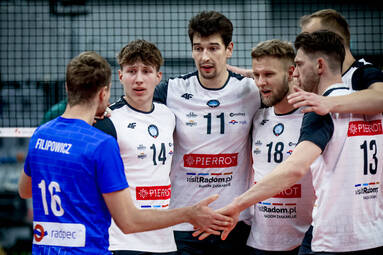 Sobota z PLS 1. Ligą: PIERROT Czarni Radom - KS NECKO Augustów 3:0