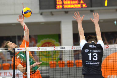 Niedziela z PLS 1. Ligą: BBTS Bielsko-Biała - PIERROT Czarni Radom 3:1