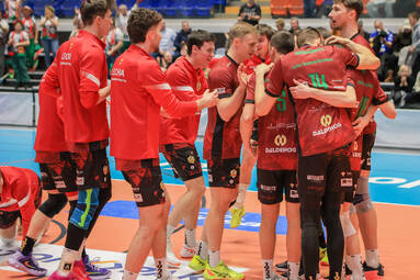 Lechia Tomaszów Mazowiecki wygrywa 3:0 w Nowej Soli [ZDJĘCIA]