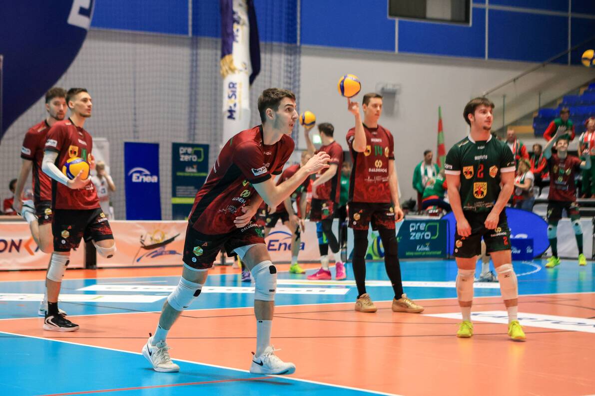 Lechia Tomaszów Mazowiecki wygrywa 3:0 w Nowej Soli [ZDJĘCIA]