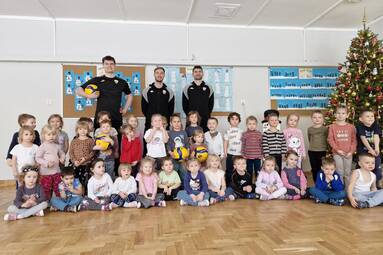 Siatkarze BBTS Bielsko-Biała z kolejną wizytą w przedszkolu