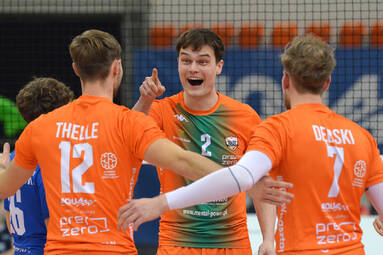 Pięć setów walki w meczu między BBTS Bielsko-Biała a Karton-Pak Astrą Nowa Sól [ZDJĘCIA]