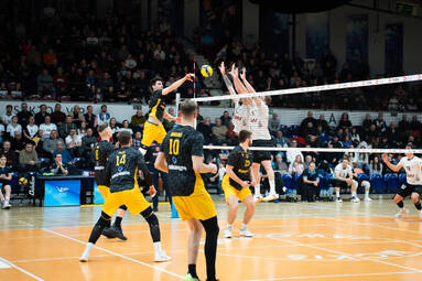 Czwartek z PLS 1. Ligą: MCKiS Jaworzno - GKS Katowice 0:3