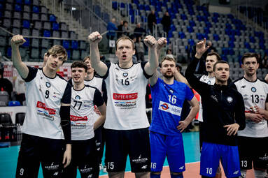 Sobota z PLS 1. Ligą: PIERROT Czarni Radom - KKS Mickiewicz Kluczbork 1:3