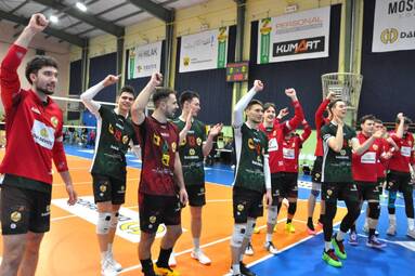 Zagrywka i pierwsza akcja Lechii Tomaszów Mazowiecki