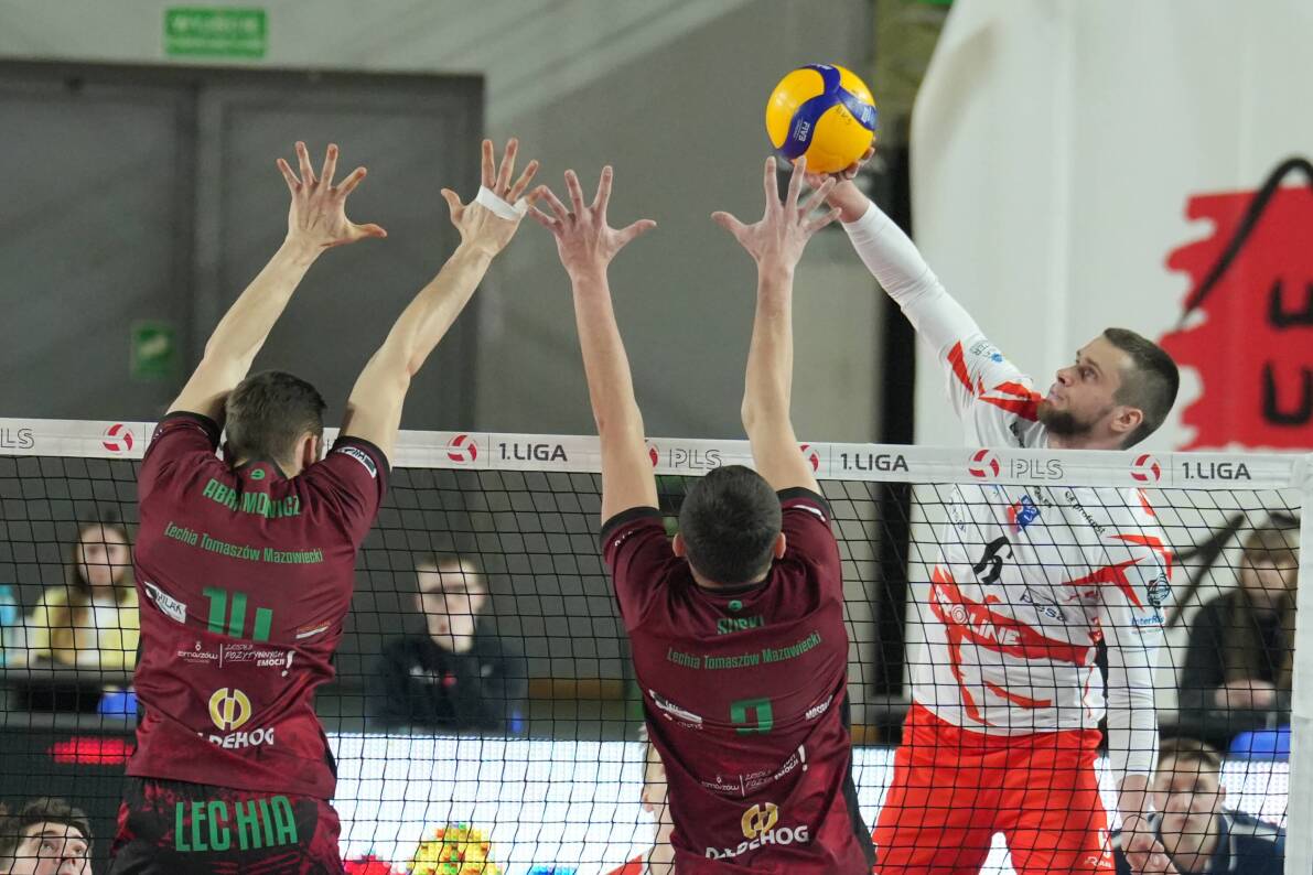 BKS Bydgoszcz w czterech setach poradziła sobie z przyjezdnymi z Tomaszowa Mazowieckiego [ZDJĘCIA]