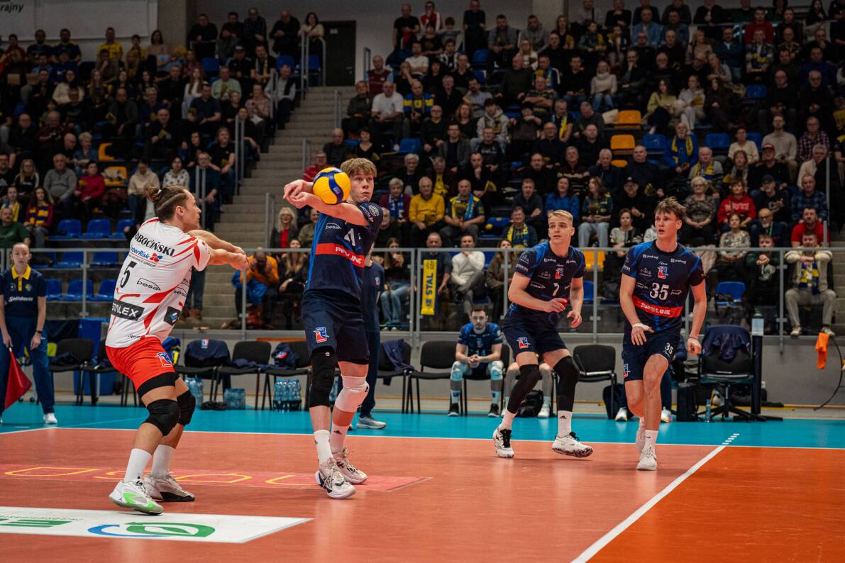 Zawodnicy Stali Nysa od pierwszej piłki do ostatniego gwizdka dyktowali Bydgoszczanom warunki gry [ZDJĘCIA]