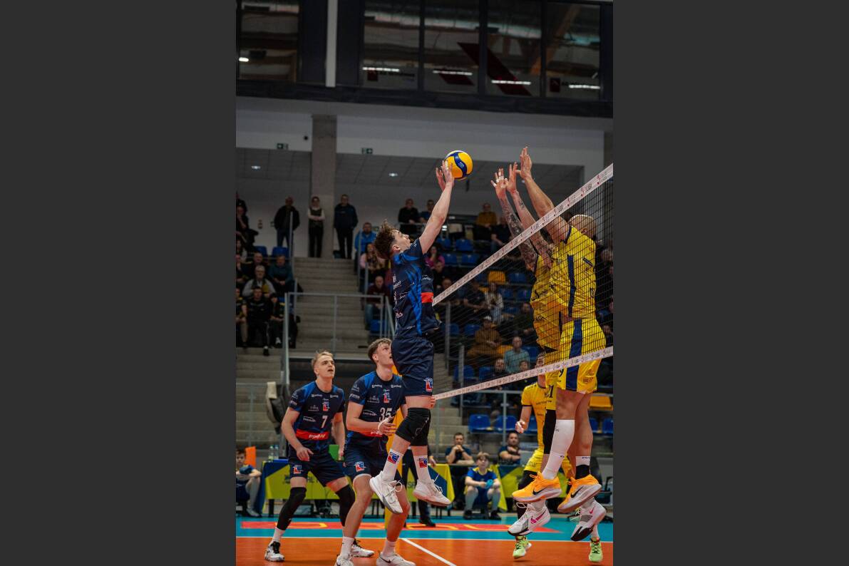 Zawodnicy Stali Nysa od pierwszej piłki do ostatniego gwizdka dyktowali Bydgoszczanom warunki gry [ZDJĘCIA]