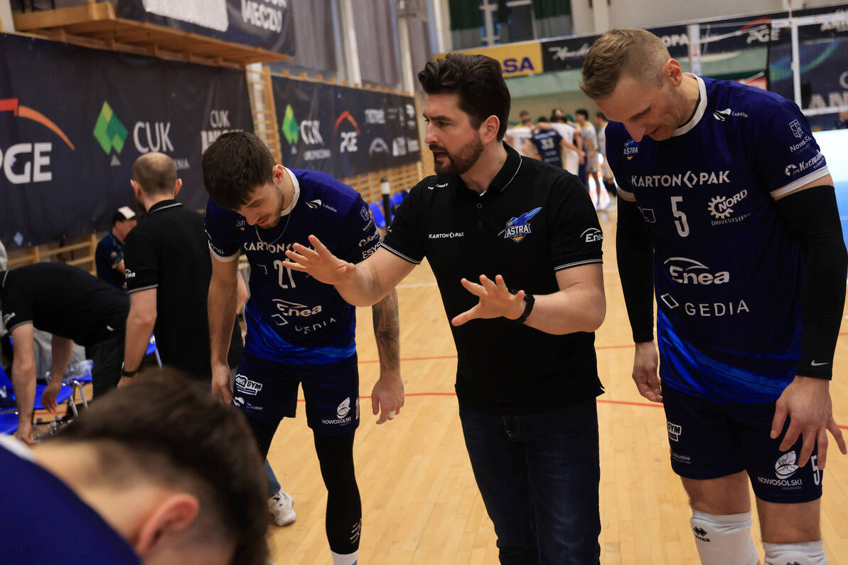 Konrad Cop: faza play off trochę się oddala