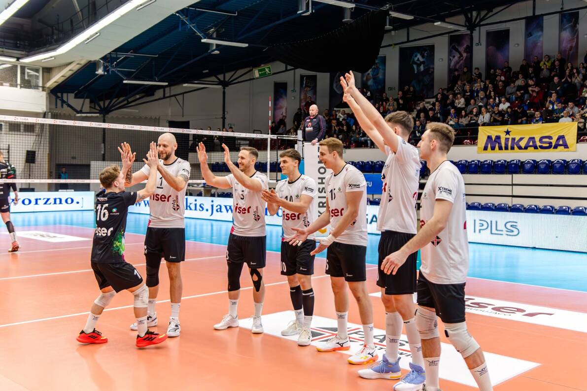 Siatkarze MCKiS Jaworzno ulegli gościom z  Siedlec [ZDJĘCIA]