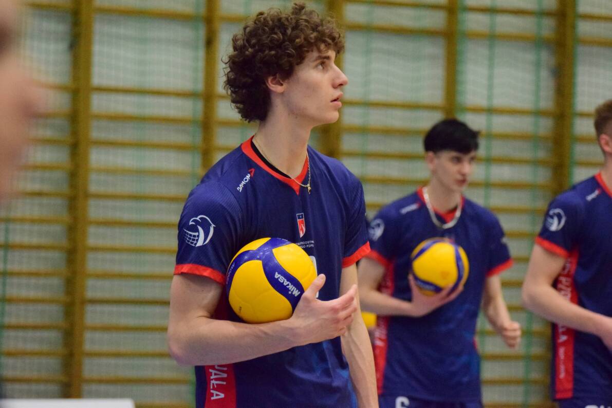 KKS MICKIEWICZ Kluczbork nie dał się zaskoczyć gościom ze Spały [ZDJĘCIA]