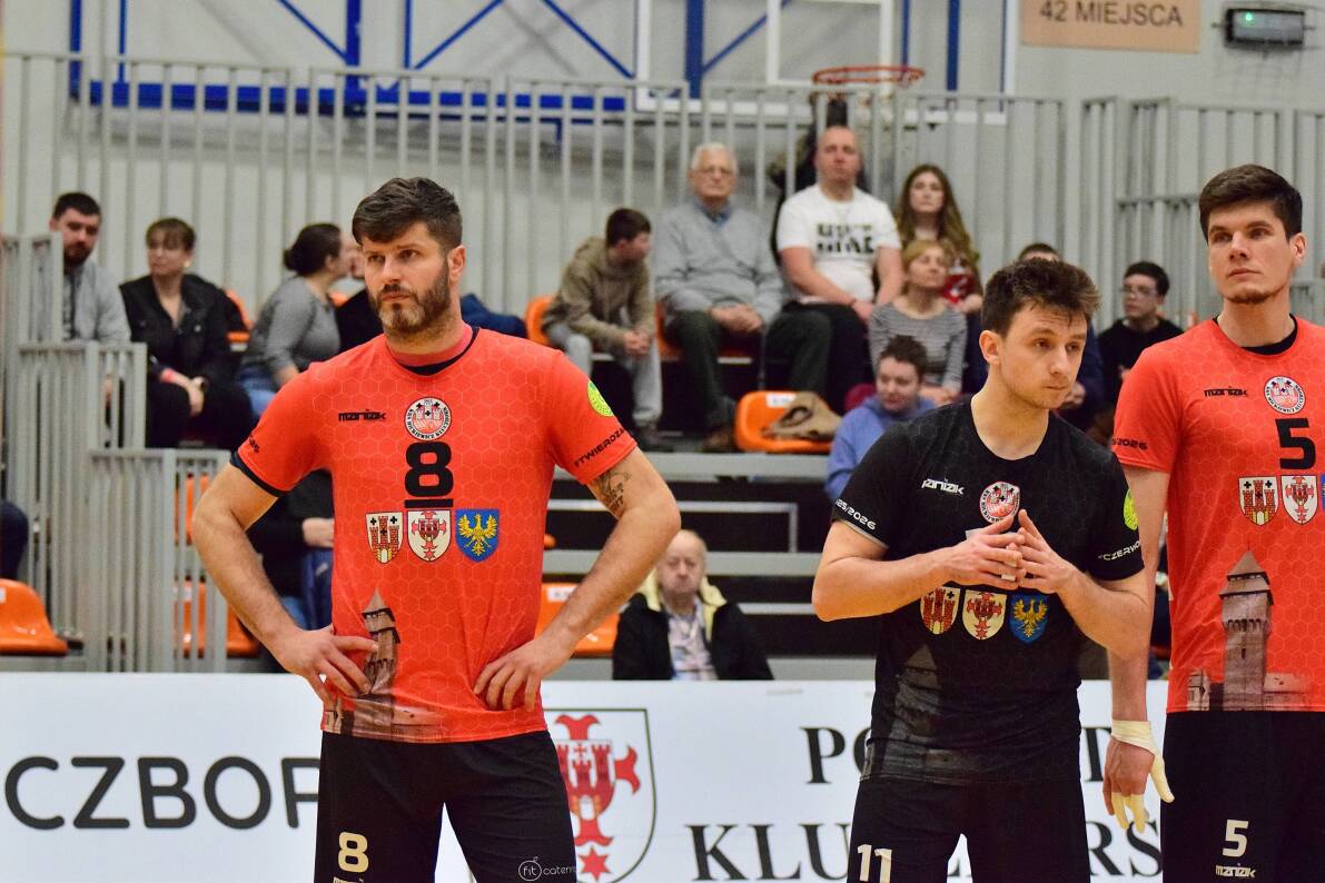 KKS MICKIEWICZ Kluczbork nie dał się zaskoczyć gościom ze Spały [ZDJĘCIA]