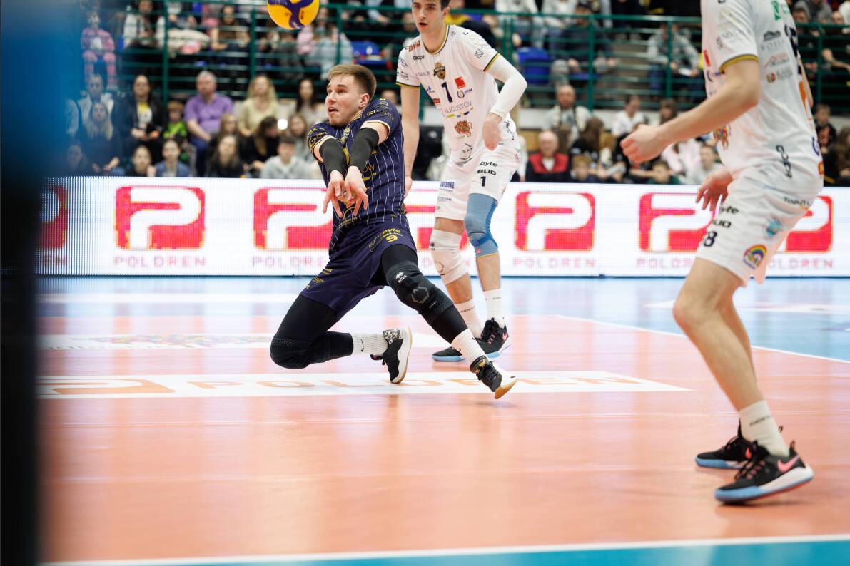 Wygrywając mecz w Augustowie Bydgoszczanie obronili się przed strefą spadkową [ZDJĘCIA]