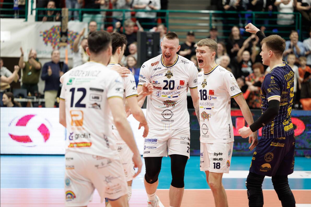 Wygrywając mecz w Augustowie Bydgoszczanie obronili się przed strefą spadkową [ZDJĘCIA]