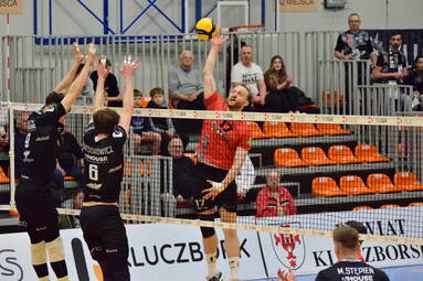 Sobota z PLS 1. Ligą: KKS Mickiewicz Kluczbork - KS Sparta Grodzisk Mazowiecki 3:0