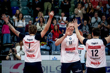 Czwartek z PLS 1. Ligą: PIERROT Czarni Radom - Lechia Tomaszów Mazowiecki 3:1