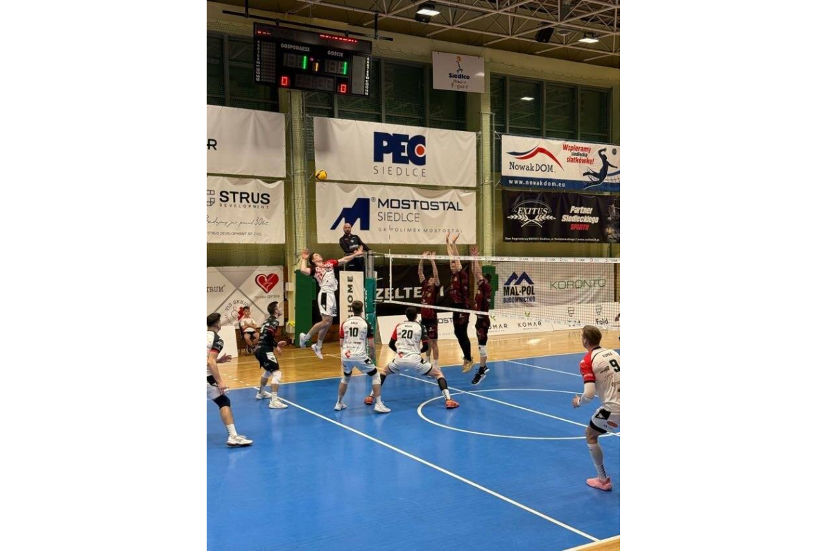 Wygrany mecz i klub z Siedlec awansuje o trzy miejsca w tabeli [ZDJĘCIA]