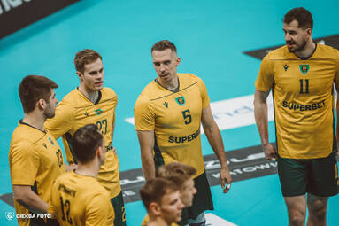 Dzisiaj spotkanie na szczycie. Wicelider podejmie lidera