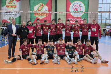 Juniorzy Lechii Tomaszów Mazowiecki idą w ślady starszych kolegów