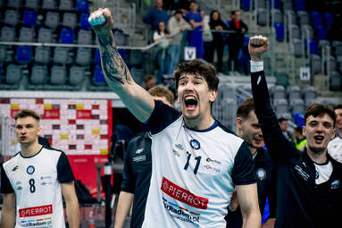 Wygrana PIERROT Czarnych Radom z Lechią Tomaszów Mazowiecki pozwoliła gospodarzom uzyskać bezpieczną 10. pozycję [ZDJĘCIA]