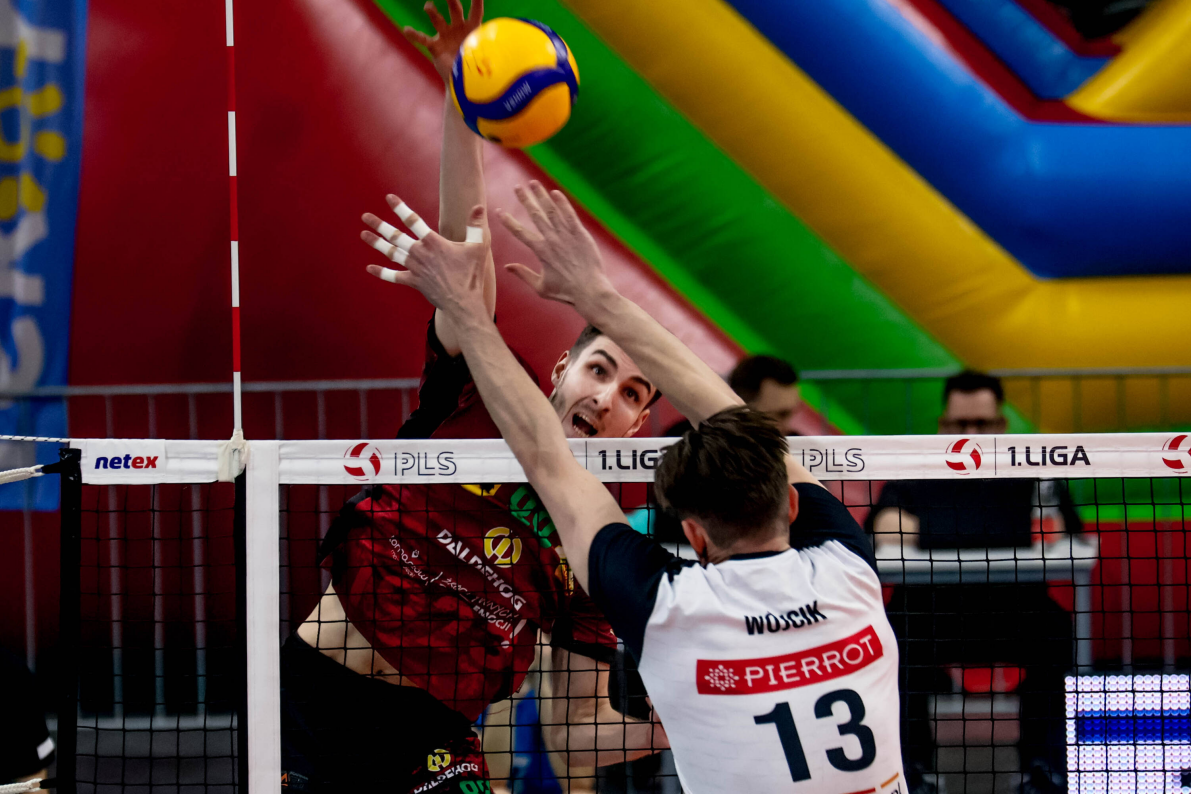 Wygrana PIERROT Czarnych Radom z Lechią Tomaszów Mazowiecki pozwoliła gospodarzom uzyskać bezpieczną 10. pozycję [ZDJĘCIA]