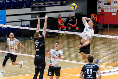 Sobota z PLS 1. Ligą: MCKiS Jaworzno - KS Sparta Grodzisk Mazowiecki 3:1