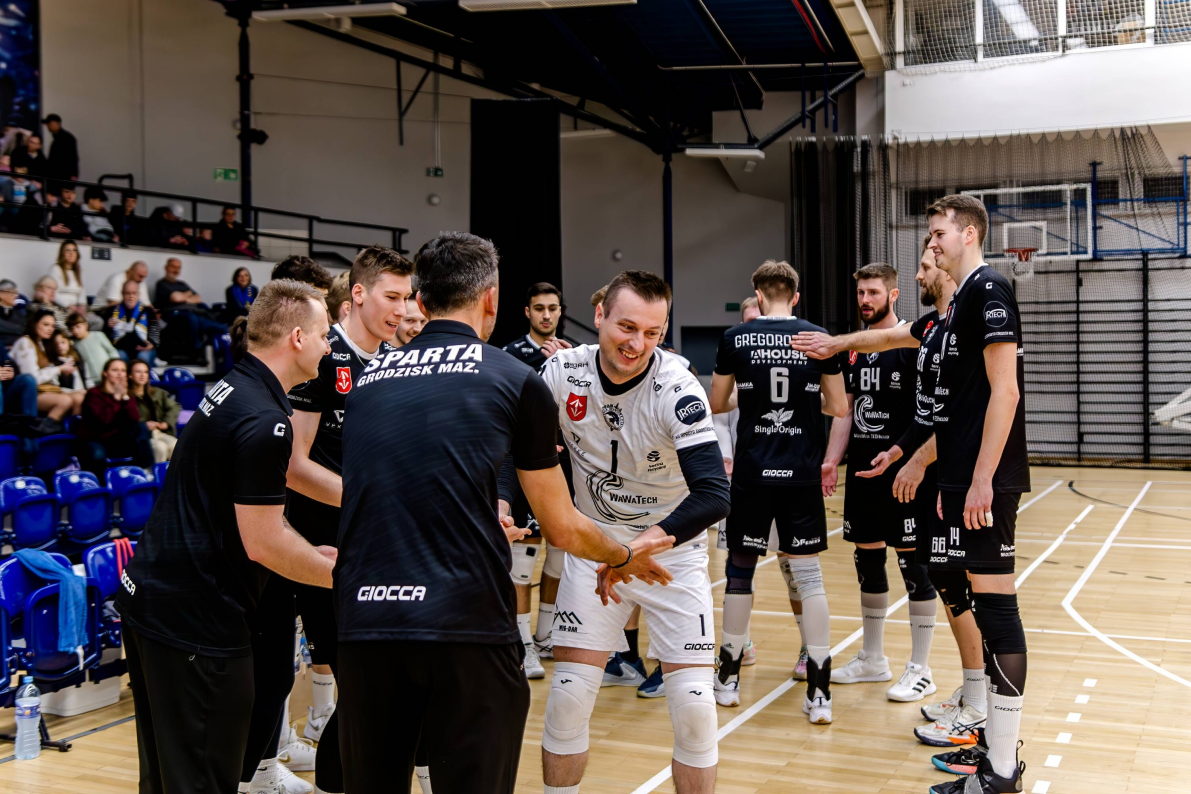 MCKiS Jaworzno zdobywa cenne trzy punkty w meczu z Grodziskiem Mazowieckim [ZDJĘCIA]