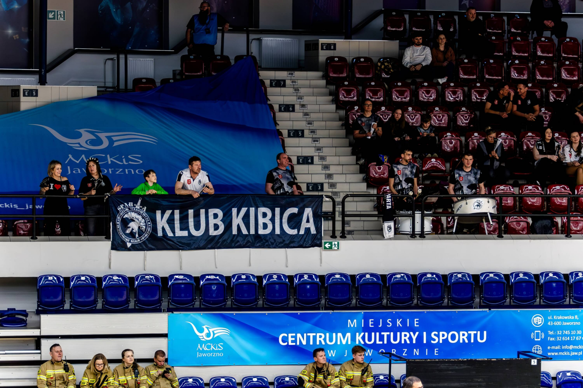 MCKiS Jaworzno zdobywa cenne trzy punkty w meczu z Grodziskiem Mazowieckim [ZDJĘCIA]