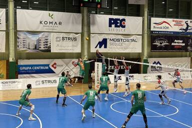 Kibice rozgrzali halę w Siedlcach do czerwoności