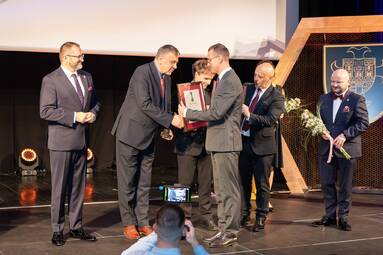 Mariusz Łysiak z "Plastrem Miodu"