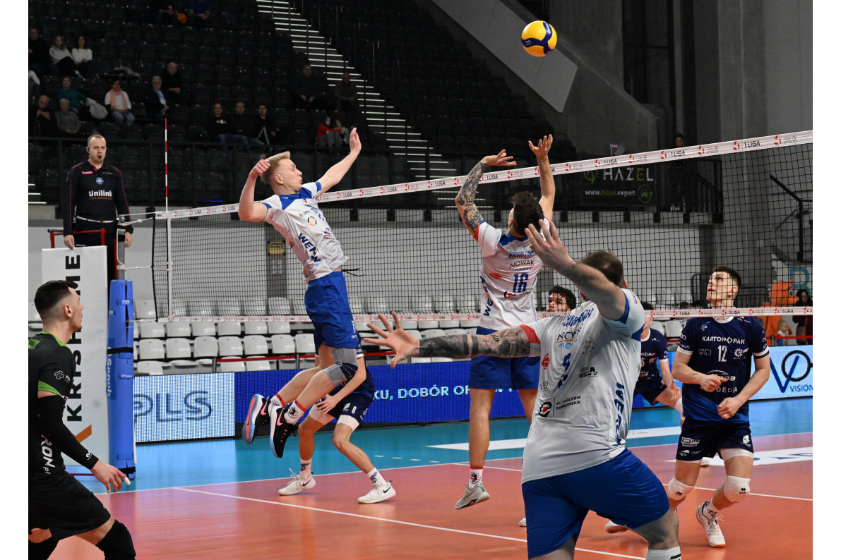 Kibice w Będzinie zadowoleni, ich ulubieńcy pokonali 3:0 Karton-Pak Astrę Nowa Sól [ZDJĘCIA]