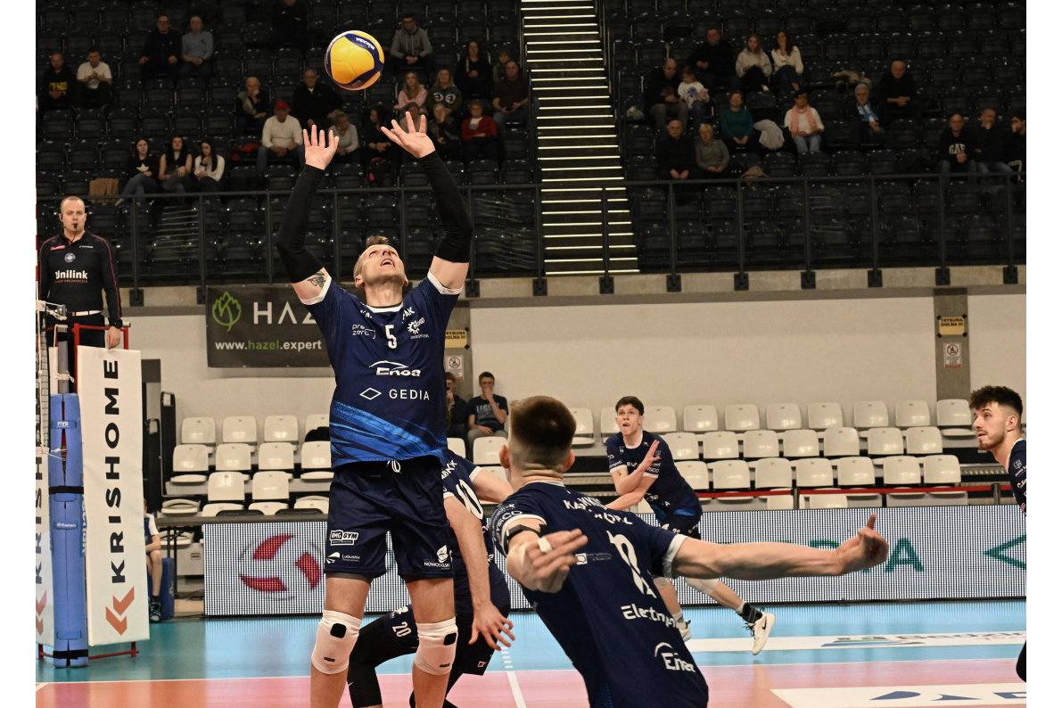 Kibice w Będzinie zadowoleni, ich ulubieńcy pokonali 3:0 Karton-Pak Astrę Nowa Sól [ZDJĘCIA]